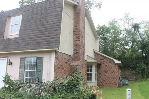 1801 Jamestown Way, Jackson, MS 39211 photo 4
