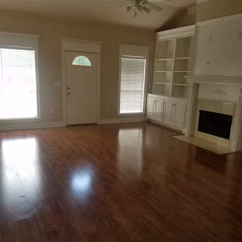 426 Pecan Cir, Brandon, MS 39042 photo 3