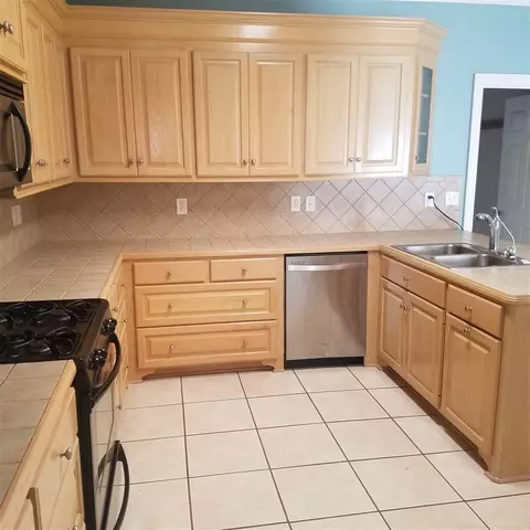 426 Pecan Cir, Brandon, MS 39042 photo 7