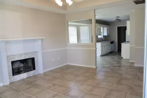 225 Sunchase Dr, Brandon, MS 39042 photo 2