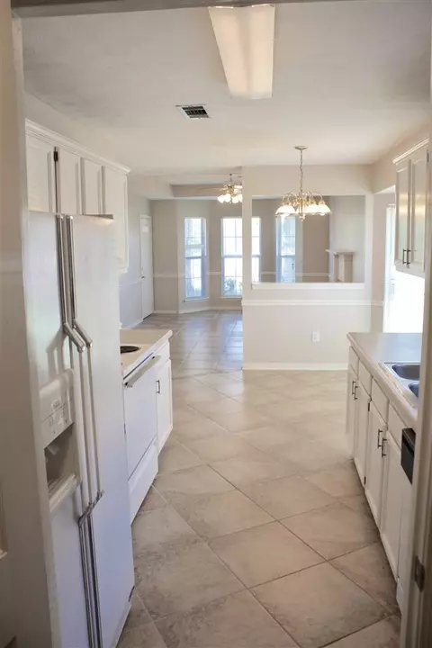 225 Sunchase Dr, Brandon, MS 39042 photo 5