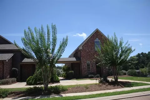 310 Cornerstone Xing, Brandon, MS 39042 photo 3