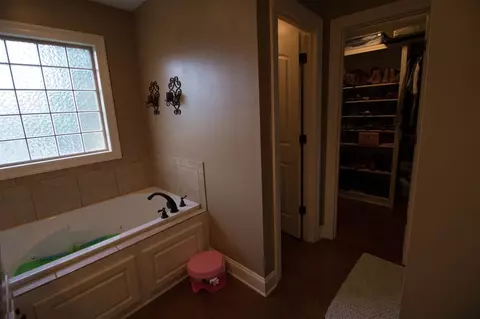 536 Willow Valley Cir, Brandon, MS 39047 photo 17