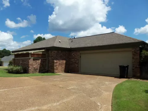 117 Rolling Creek Dr, Jackson, MS 39211 photo 3