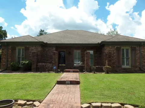 117 Rolling Creek Dr, Jackson, MS 39211 photo 1
