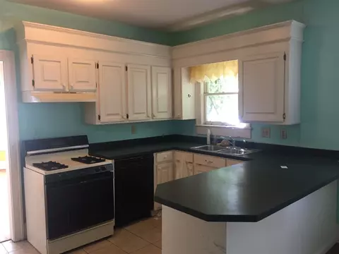 1349 Linden Pl, Jackson, MS 39202 photo 8