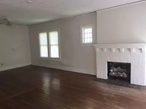 1349 Linden Pl, Jackson, MS 39202 photo 2