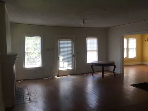 1349 Linden Pl, Jackson, MS 39202 photo 4