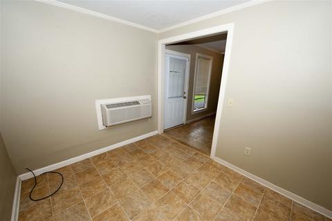 1635 Kent Ave, Jackson, MS 39211 photo 12
