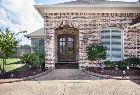 160 Amethyst Dr, Brandon, MS 39047 photo 4
