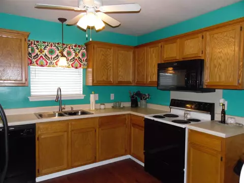537 Mockingbird Cir, Brandon, MS 39047 photo 5