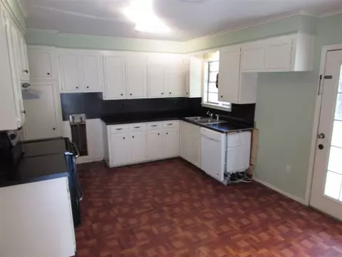 114 Sheppard Dr, Flora, MS 39071 photo 8