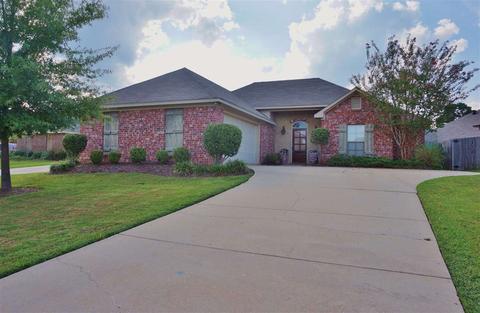 444 Spring Hill Pt, Brandon, MS 39047 photo 1