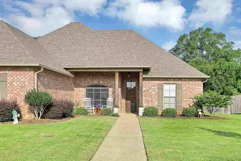 613 Tucker Xing, Brandon, MS 39042 photo 1