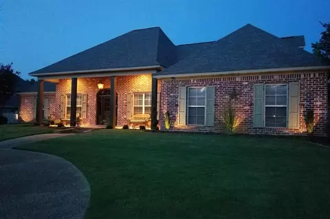 106 Hampton Hills Blvd, Canton, MS 39046 photo 2