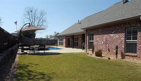 106 Hampton Hills Blvd, Canton, MS 39046 photo 4
