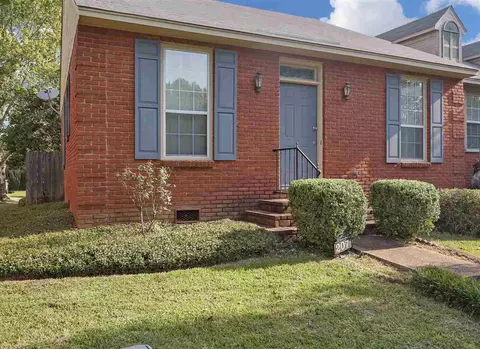 207 Northtown Dr, Jackson, MS 39211 photo 4