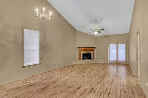 207 Northtown Dr, Jackson, MS 39211 photo 5