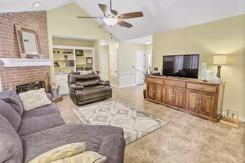 724 Baytree Dr, Flowood, MS 39232 photo 6