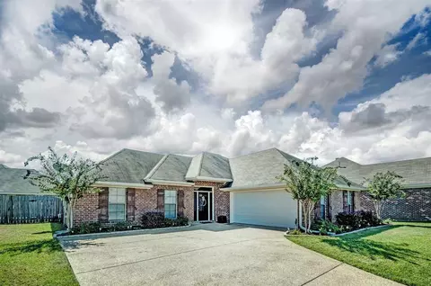 910 Fairview Pl, Brandon, MS 39047 photo 2
