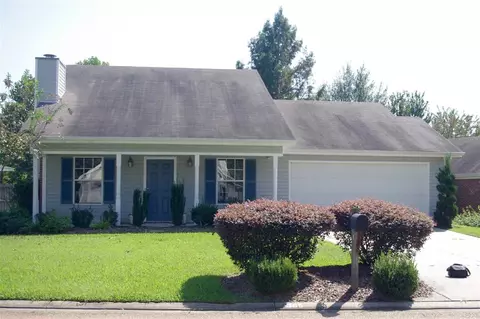 365 Swan Dr, Brandon, MS 39047 photo 1