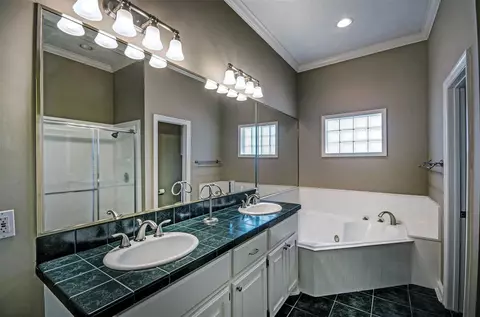 535 Bay Pointe Dr, Brandon, MS 39047 photo 28