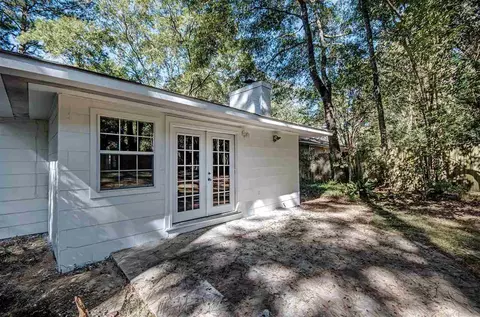 4338 Manhassett Dr, Jackson, MS 39211 photo 10