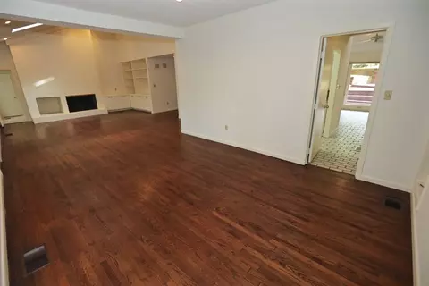 2444 N Cheryl Dr, Jackson, MS 39211 photo 9