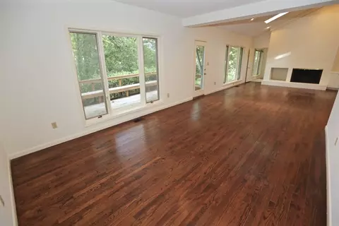 2444 N Cheryl Dr, Jackson, MS 39211 photo 8