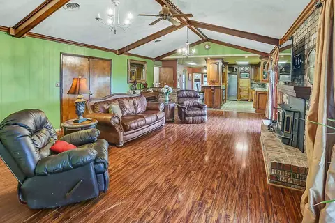 14013 Midway Rd, Terry, MS 39170 photo 14