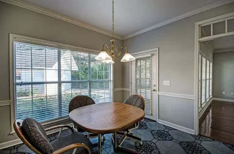 100 Pavilion Dr, Brandon, MS 39042 photo 21