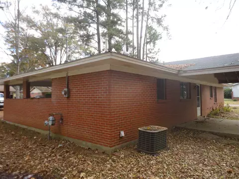 650 E Academy St, Canton, MS 39046 photo 5