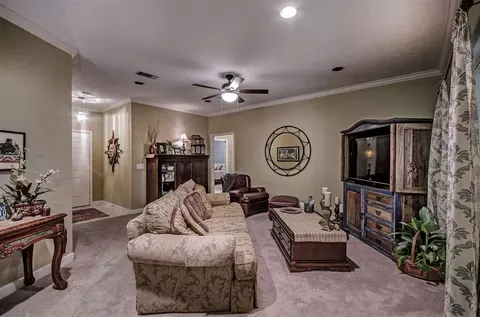 329 Garden Dr, Brandon, MS 39042 photo 2