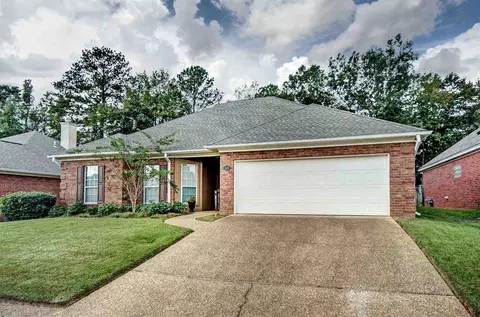 329 Garden Dr, Brandon, MS 39042 photo 1