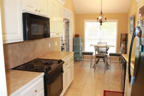 109 Ashton Dr, Brandon, MS 39047 photo 8