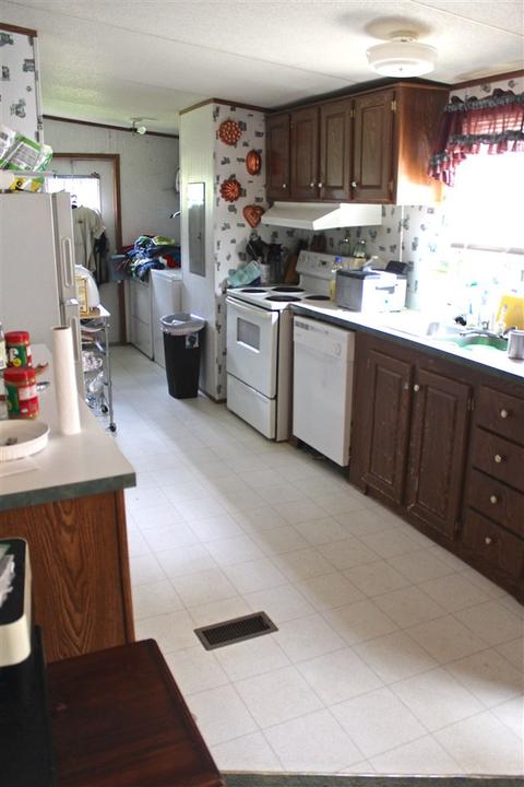 258 Florence Cir, Florence, MS 39073 photo 20