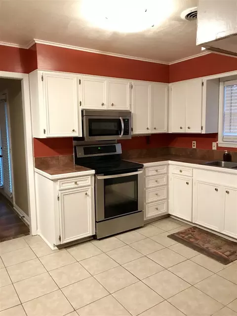 5186 N Hill Dr, Jackson, MS 39211 photo 10