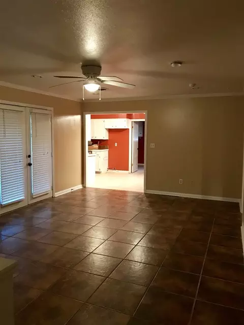 5186 N Hill Dr, Jackson, MS 39211 photo 7