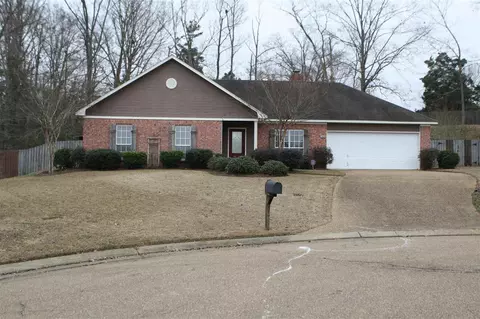 2030 S Cobblestone Cv, Brandon, MS 39042 photo 2