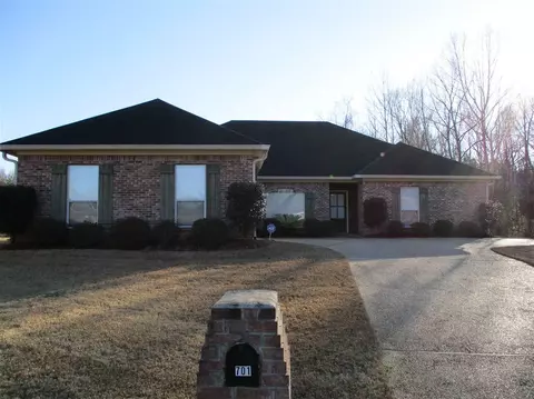 701 Meadow Vw, Byram, MS 39272 photo 1