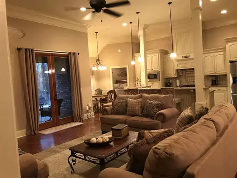 194 Belle Oak Dr, Brandon, MS 39042 photo 6