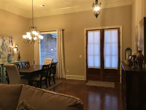 194 Belle Oak Dr, Brandon, MS 39042 photo 4