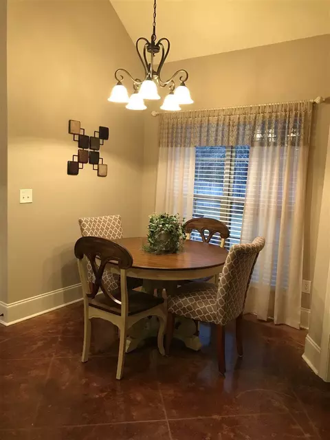 194 Belle Oak Dr, Brandon, MS 39042 photo 15