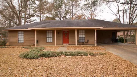 205 Maplewood Dr, Madison, MS 39110 photo 3