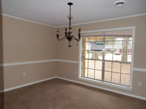 310 Southbrook Dr, Jackson, MS 39211 photo 10