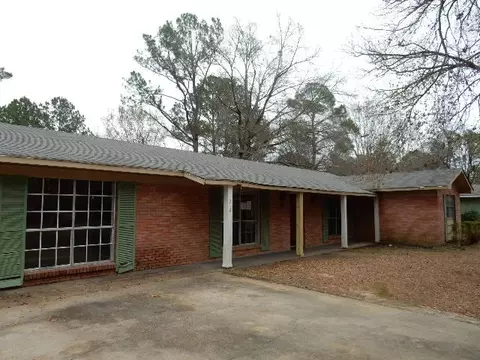 310 Southbrook Dr, Jackson, MS 39211 photo 2