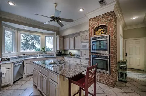 116 Paradise Point Dr, Brandon, MS 39047 photo 3