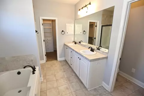 161 Falls Xing, Madison, MS 39110 photo 17