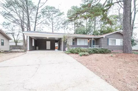 5039 Ashley Dr, Jackson, MS 39211 photo 2