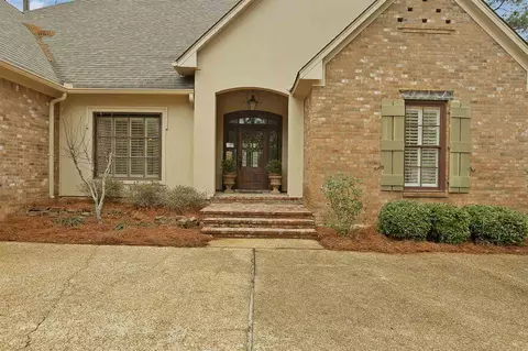 131 Pine Ridge Cir, Brandon, MS 39047 photo 2